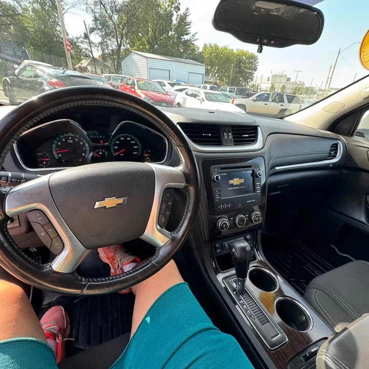 2017 Chevrolet Traverse - Image 17 of 17
