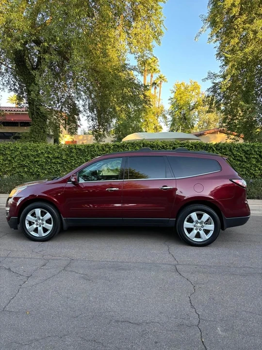 2017 Chevrolet Traverse - Image 6 of 15