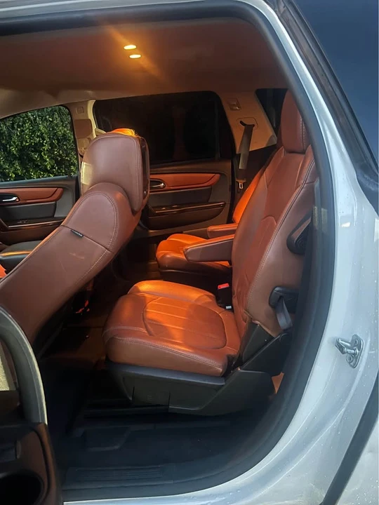 2017 Chevrolet Traverse - Image 10 of 19