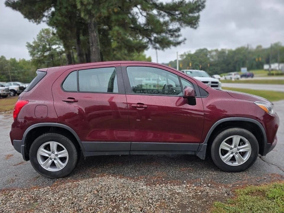 2017 Chevrolet Trax - Image 2 of 20
