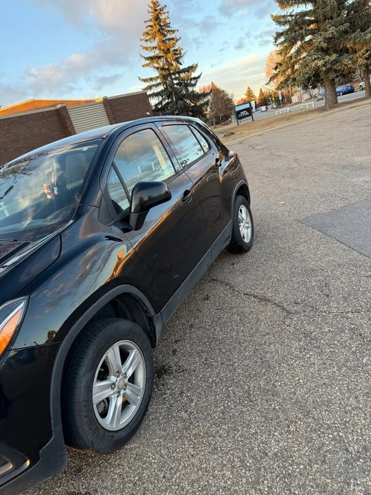 2017 Chevrolet Trax - Image 2 of 12