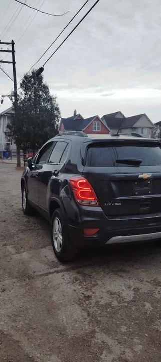 2017 Chevrolet Trax - Image 2 of 4