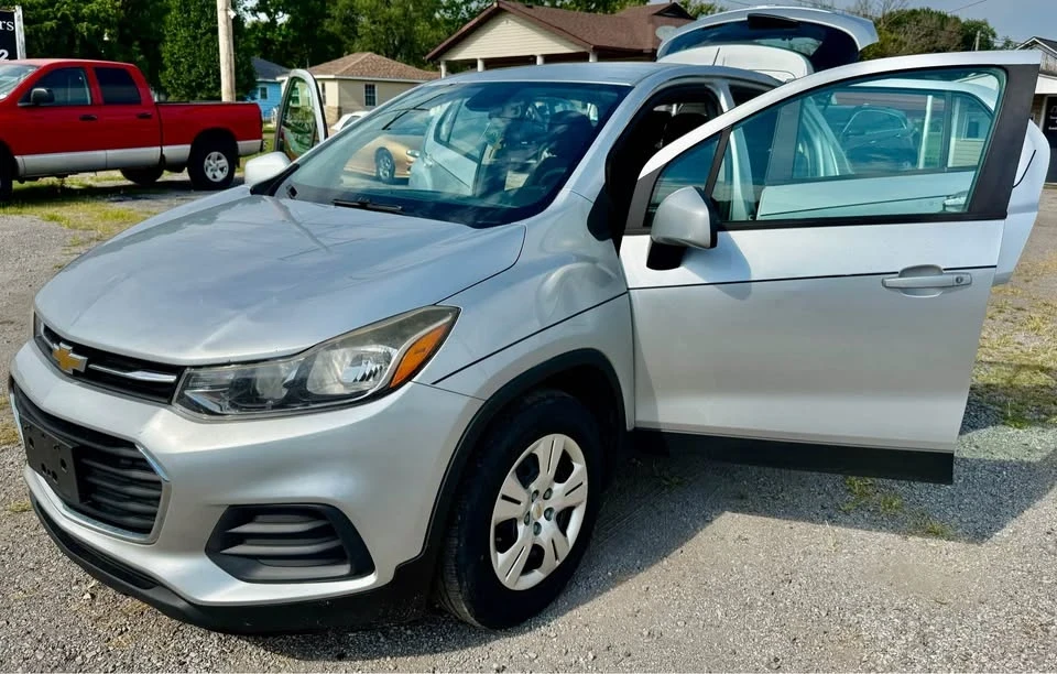 2017 Chevrolet Trax - Image 9 of 19