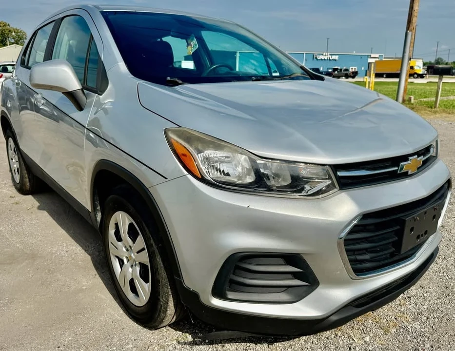 2017 Chevrolet Trax - Image 2 of 19