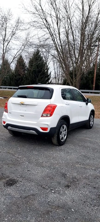2017 Chevrolet Trax - Image 8 of 16