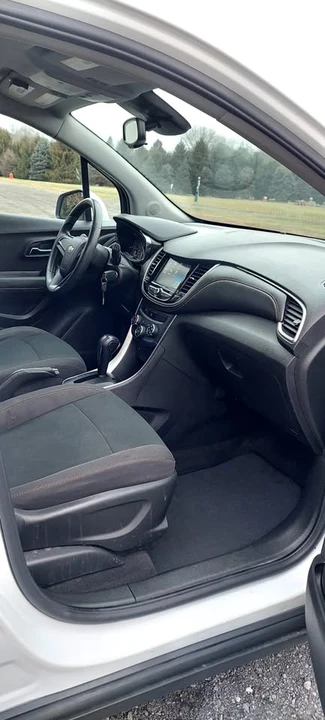 2017 Chevrolet Trax - Image 9 of 16