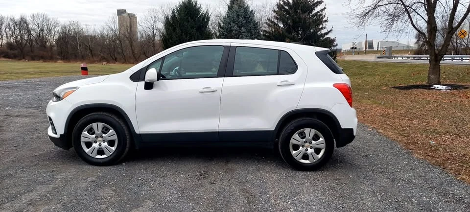 2017 Chevrolet Trax - Image 4 of 16
