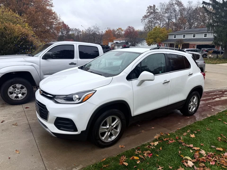 2017 Chevrolet Trax - Image 2 of 17