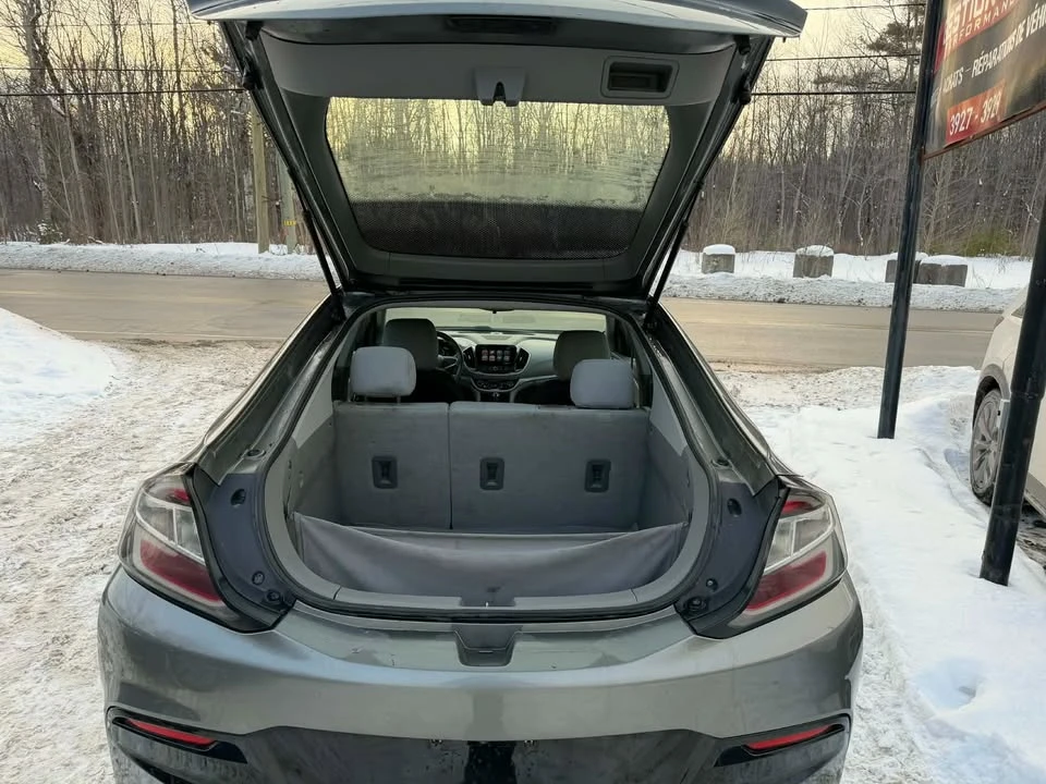 2017 Chevrolet Volt - Image 16 of 16