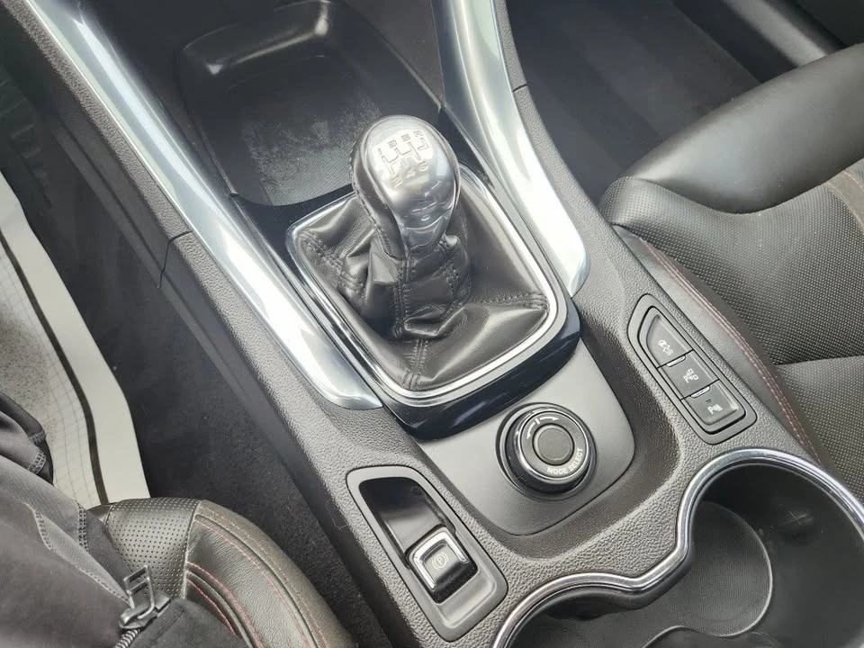 2017 Chevrolet SS - Image 16 of 18