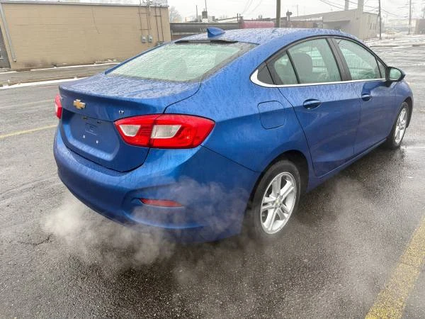 2017 Chevrolet Cruze - Image 4 of 10