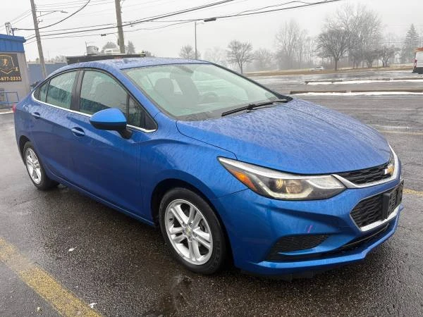 2017 Chevrolet Cruze - Image 2 of 10