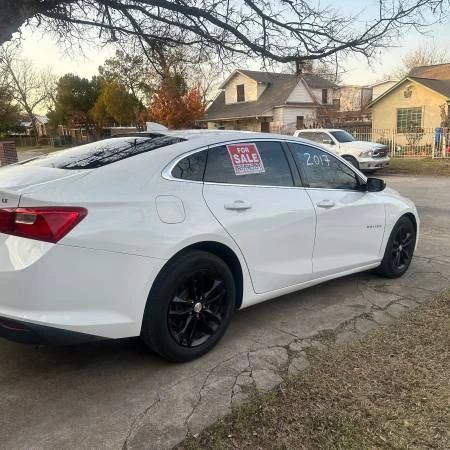 2017 Chevrolet Malibu - Image 7 of 16