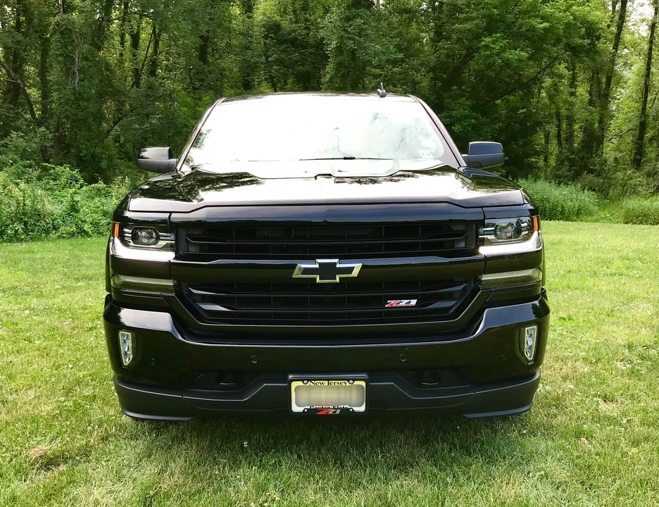 2017 Chevrolet Silverado 3rd Gen - Image 3 of 31