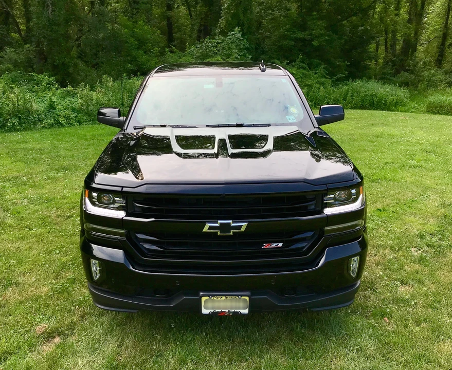 2017 Chevrolet Silverado 3rd Gen - Image 2 of 31