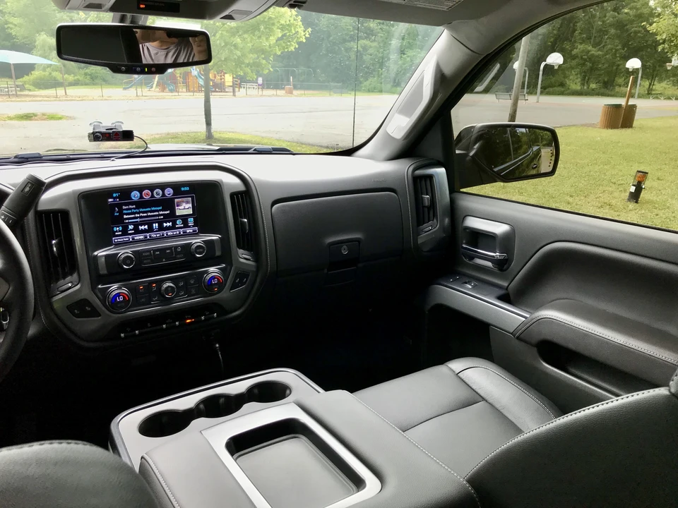 2017 Chevrolet Silverado 3rd Gen - Image 25 of 31