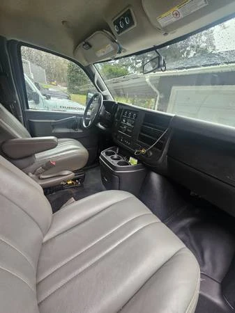 2017 Chevrolet Express - Image 2 of 9