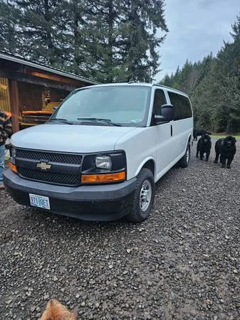 2017 Chevrolet Express - Image 9 of 9