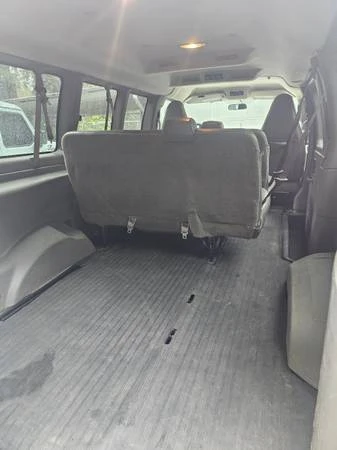 2017 Chevrolet Express - Image 6 of 9