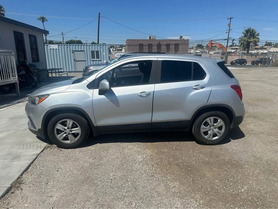2017 Chevrolet Trax - Image 2 of 7