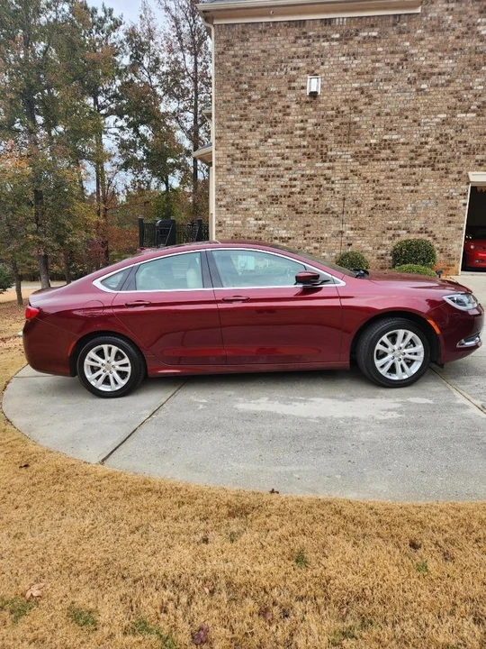 2017 Chrysler 200 - Image 4 of 18