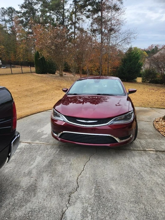 2017 Chrysler 200 - Image 2 of 18
