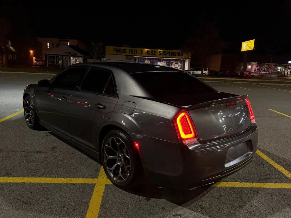 2017 Chrysler 300 (2005-2023) - Image 16 of 16