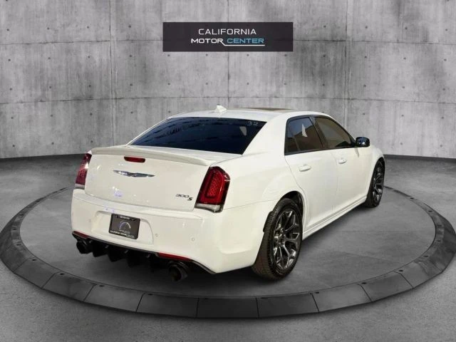 2017 Chrysler 300 (2005-2023) - Image 5 of 21