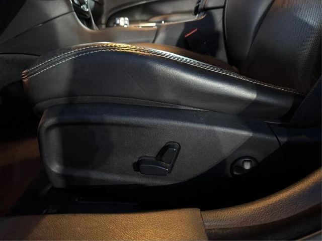 2017 Chrysler 300 (2005-2023) - Image 19 of 21