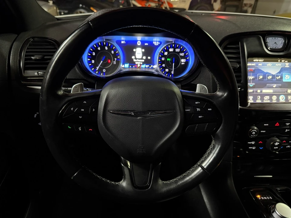 2017 Chrysler 300 (2005-2023) - Image 12 of 12