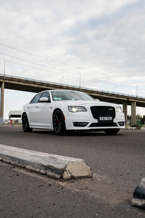2017 Chrysler 300 (2005-2023) - Image 23 of 31