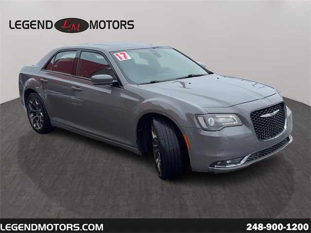 2017 Chrysler 300 (2005-2023) - Image 2 of 12