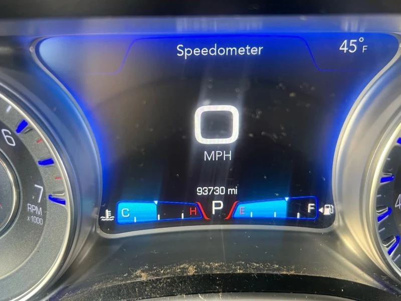 2017 Chrysler 300 (2005-2023) - Image 12 of 12