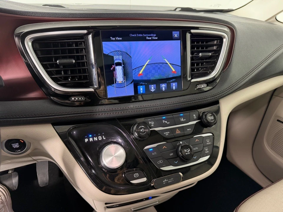 2017 Chrysler - Image 17 of 21