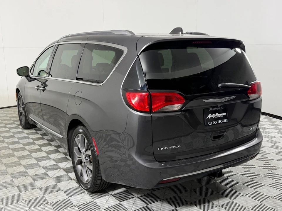 2017 Chrysler - Image 7 of 21