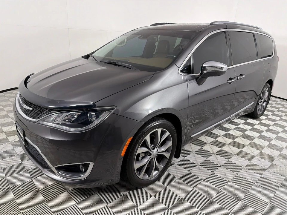 2017 Chrysler - Image 9 of 21