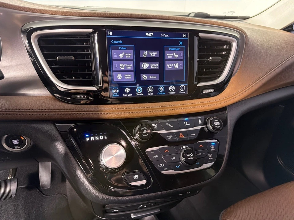 2017 Chrysler - Image 18 of 21