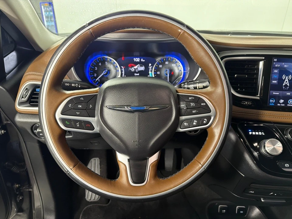2017 Chrysler - Image 16 of 21