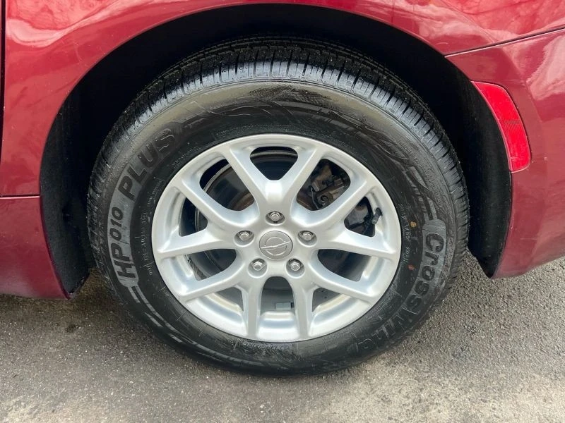 2017 Chrysler - Image 11 of 12