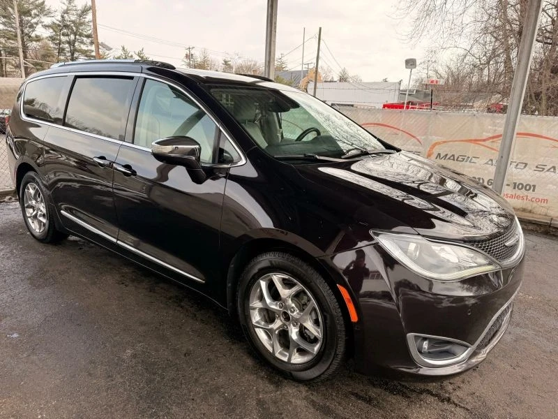 2017 Chrysler - Image 7 of 12