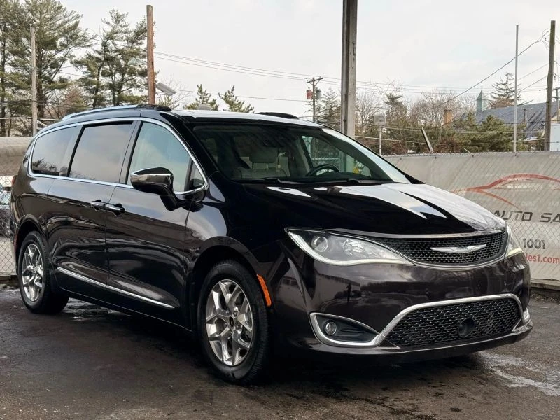 2017 Chrysler - Image 6 of 12