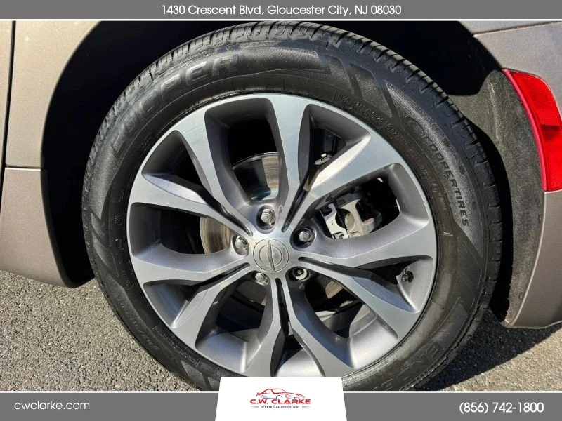 2017 Chrysler - Image 9 of 12