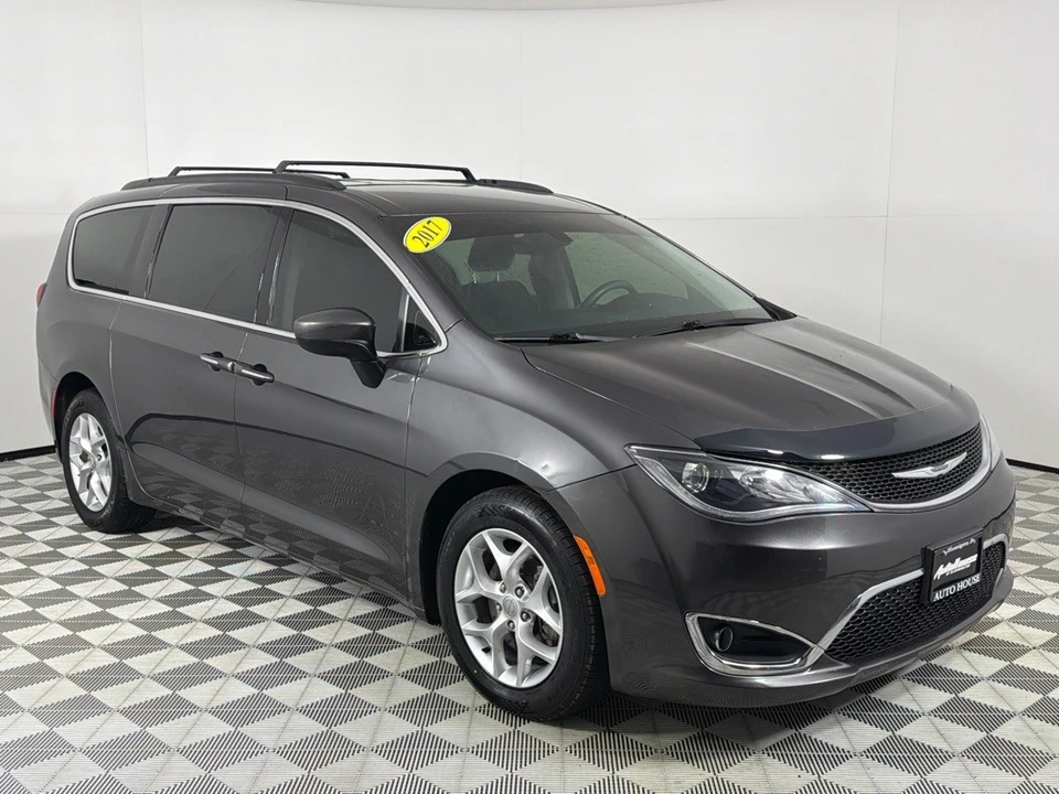 2017 Chrysler - Image 3 of 12