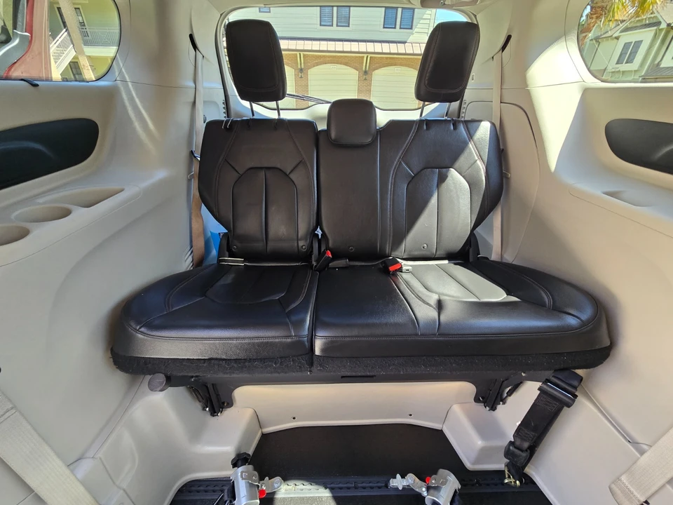 2017 Chrysler - Image 21 of 21