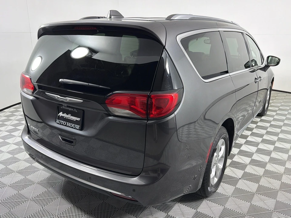 2017 Chrysler - Image 5 of 21