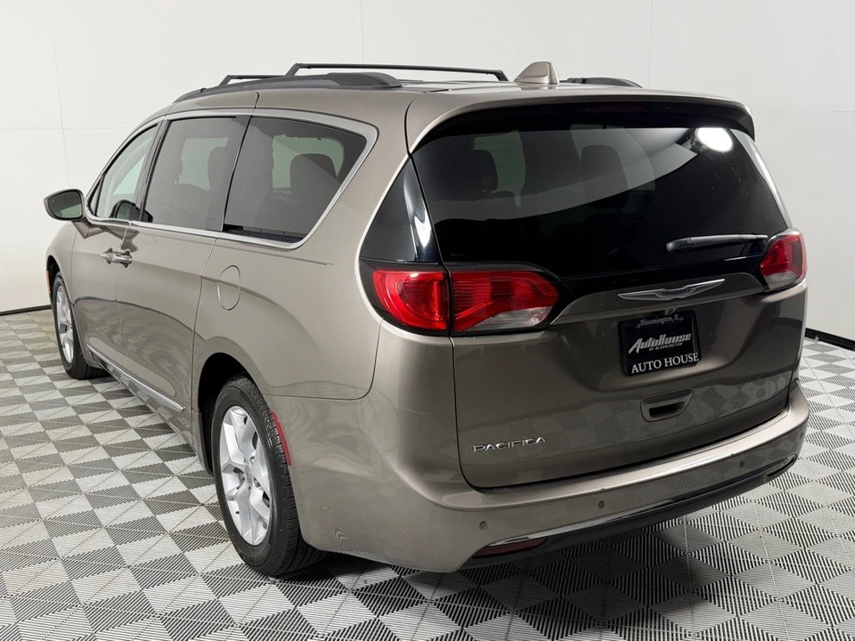 2017 Chrysler - Image 7 of 21