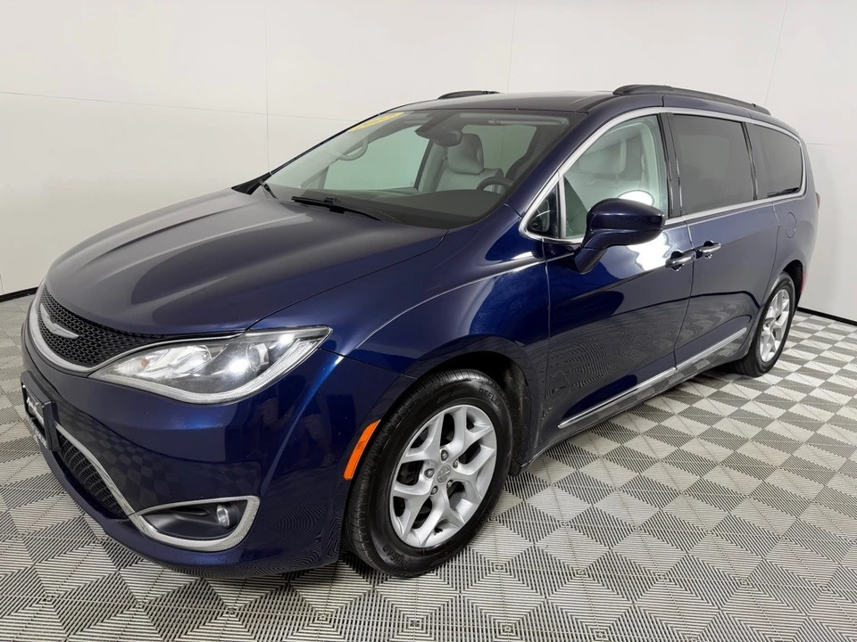 2017 Chrysler - Image 9 of 21