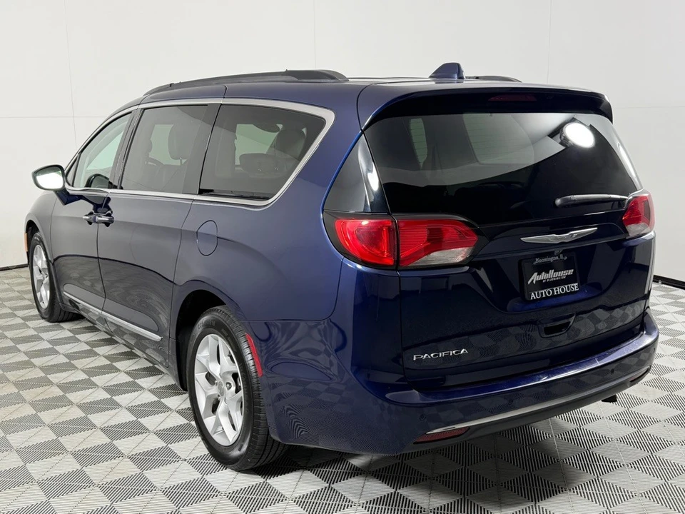 2017 Chrysler - Image 7 of 21