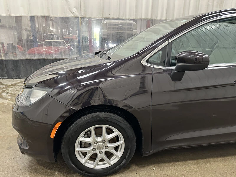 2017 Chrysler - Image 7 of 21