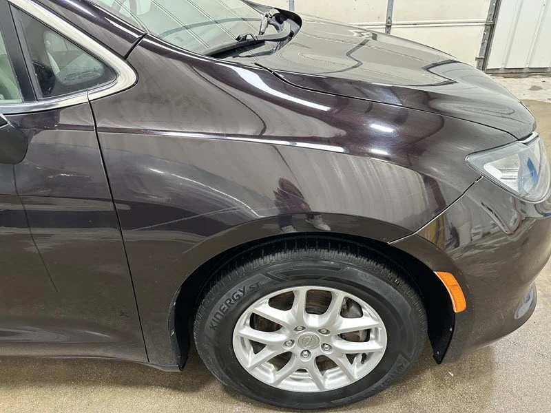2017 Chrysler - Image 21 of 21